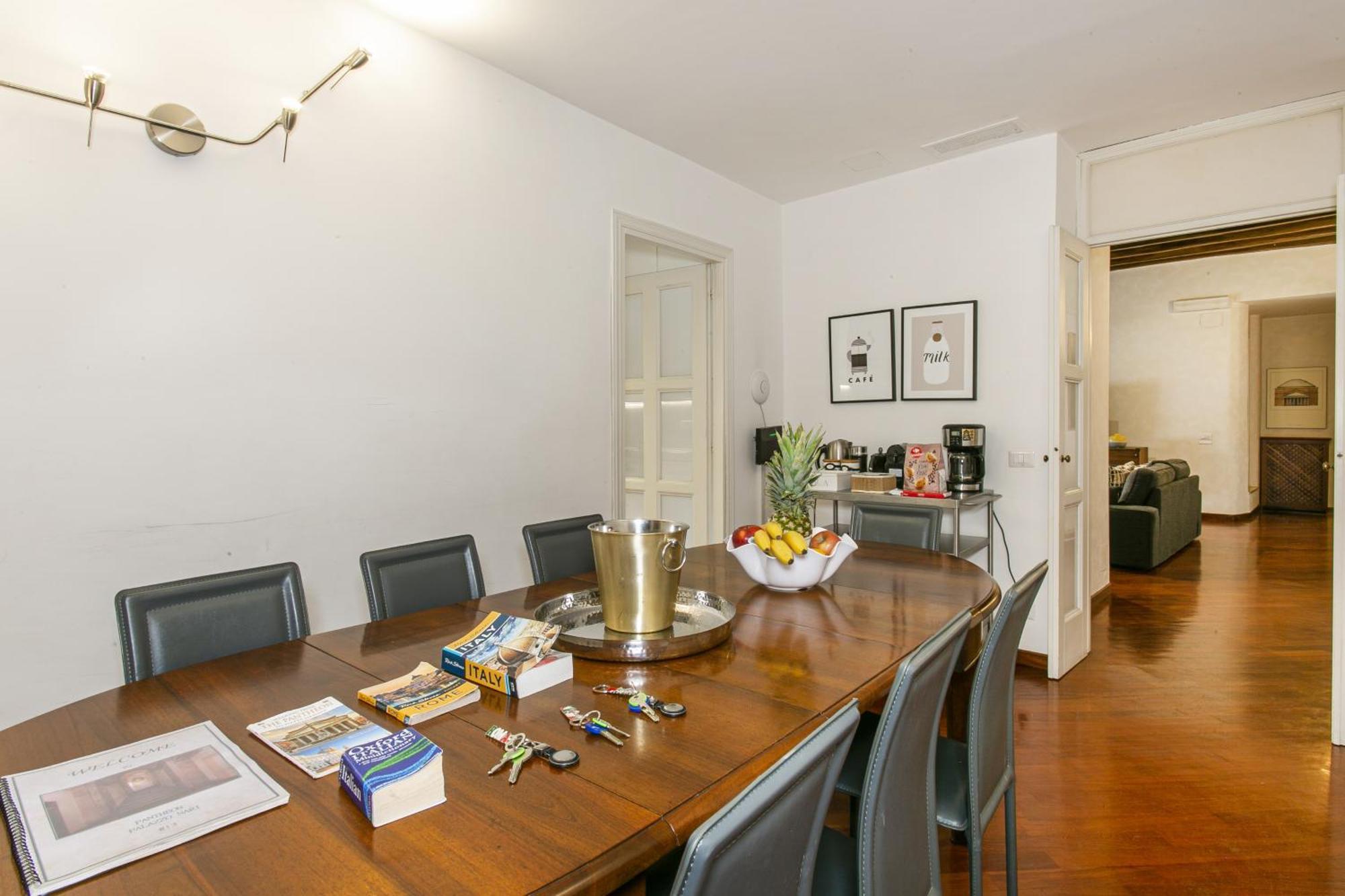 Pantheon Palazzo Nari Apartment Rom